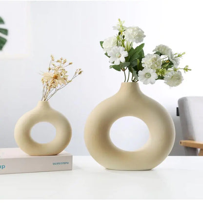 Nordic Round Hollow Ceramic Vase