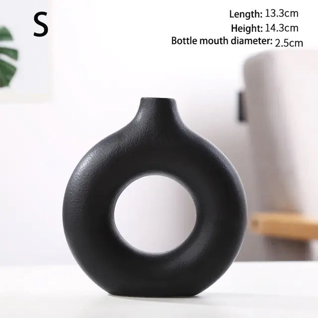 Nordic Round Hollow Ceramic Vase